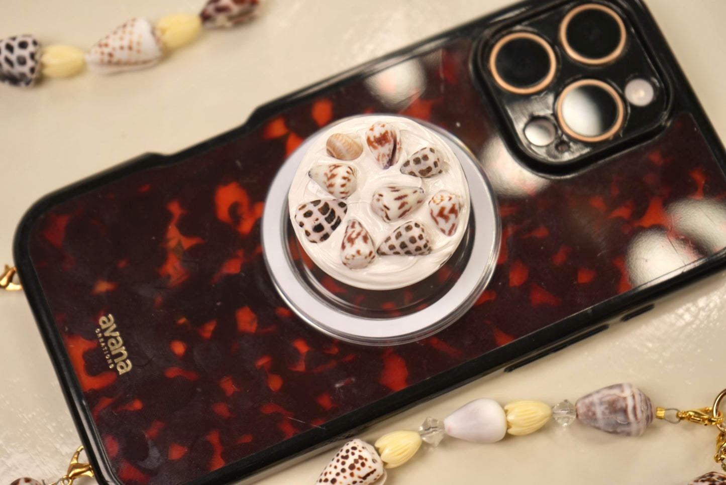 Shell Pop Sockets